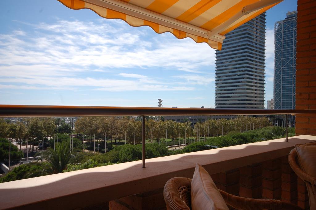 Lets Holidays Apartment Sea Views In Барселона Номер фото